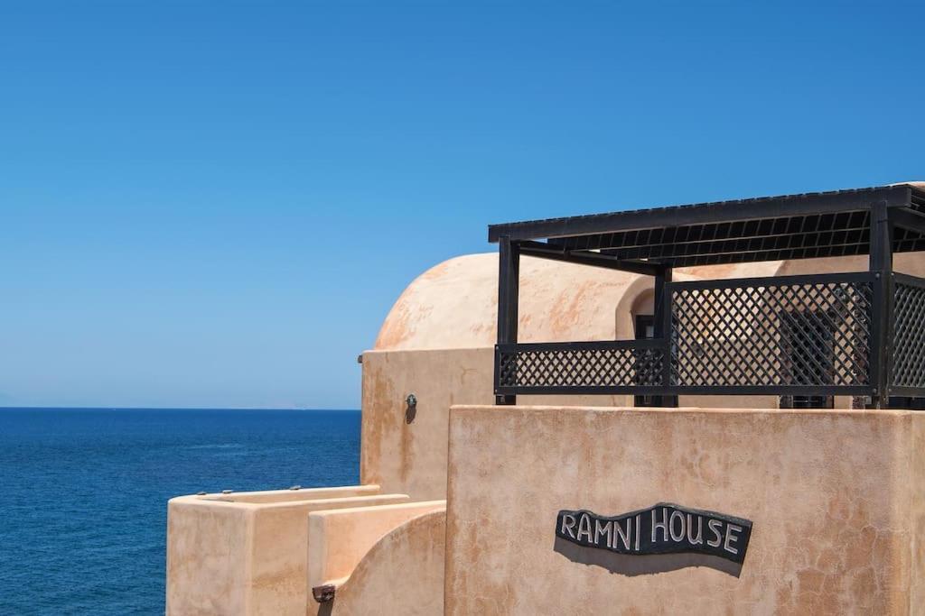 Ramni House: Private Villa With Pool By The Sea Οία Εξωτερικό φωτογραφία