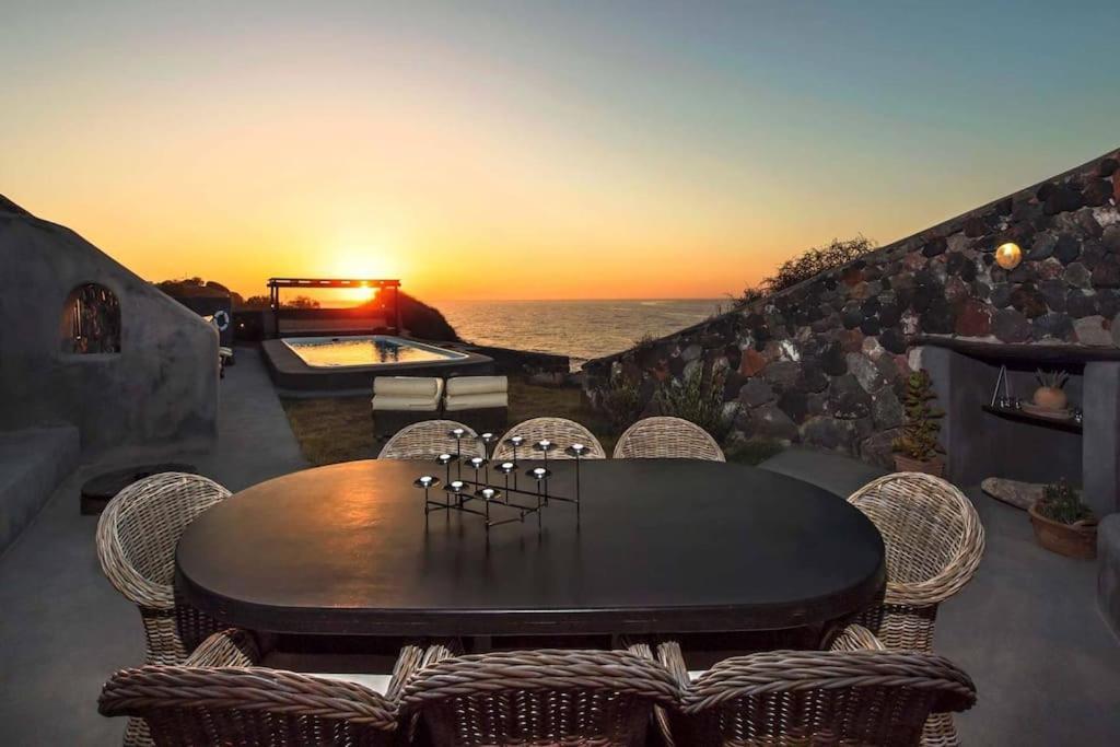 Ramni House: Private Villa With Pool By The Sea Οία Εξωτερικό φωτογραφία
